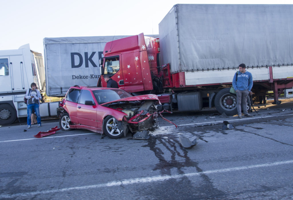 Oregon trucking accident caused by running a stop sign brachial plexus injuries from a trucking accident in oregon